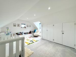 Photo 12- click for photo gallery